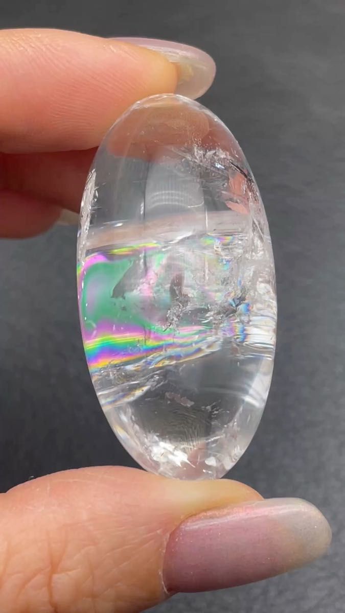 虹入り アイリスクォーツ レインボー水晶 タンブル 磨き石 お守り