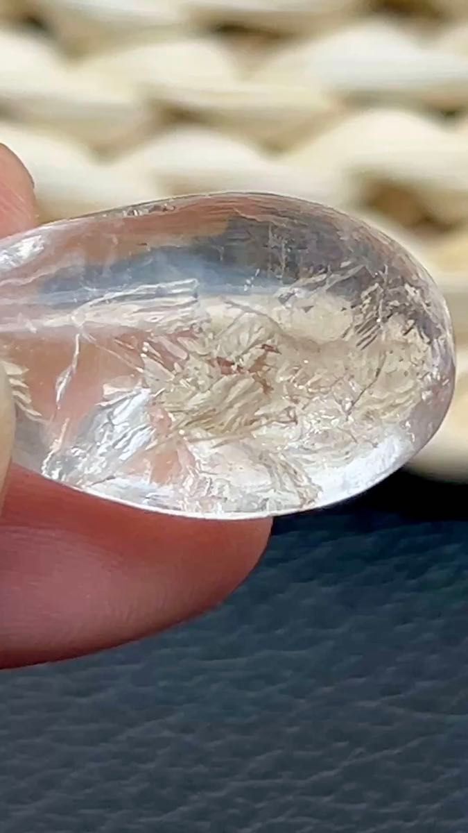 レア★天然水入り水晶 気泡入り 虹入り ルース パワーストーン 浄化