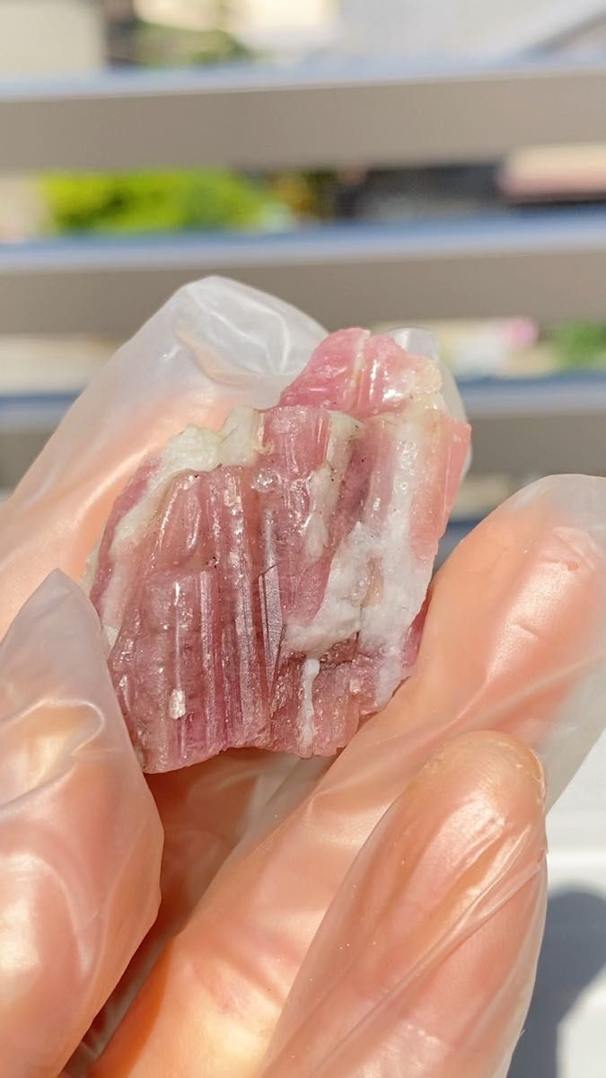 ピンクトルマリン ブラジル産 原石 大粒 鉱物 標本 宝石 鉱石 パワーストーン 天然石 コレクション 置物 ヒーリング
