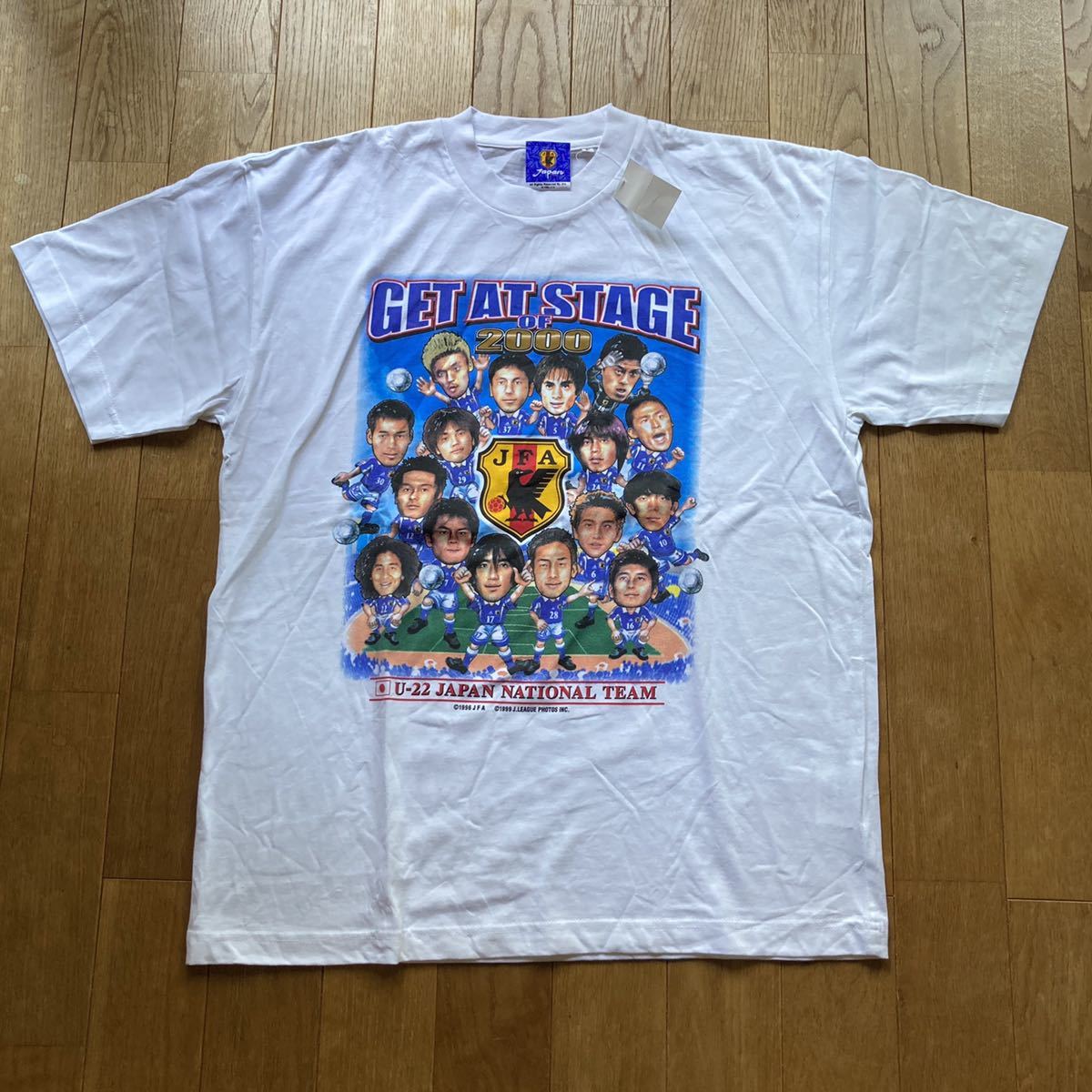 [新品/デッドストック] FLAGS TOWN JFA U-22日本代表 黄金世代 2000年 シドニー五輪予選 記念Tシャツ 中田英寿 中村俊輔 小野伸二 遠藤保仁_画像1