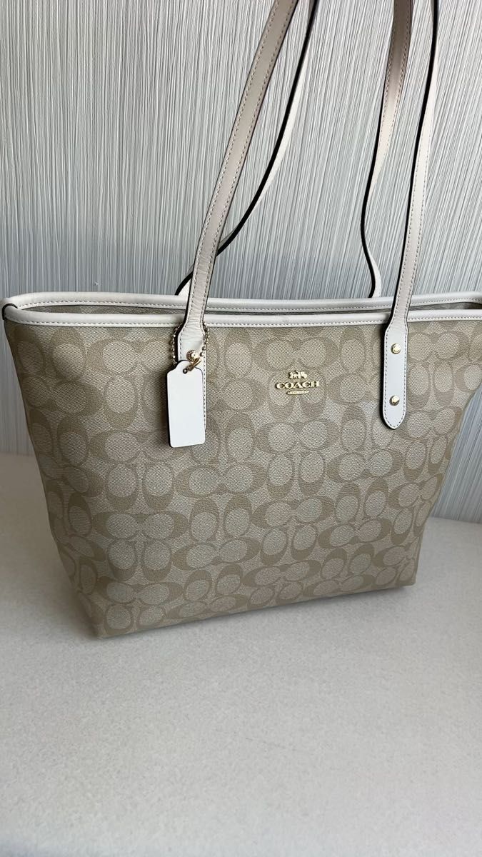 COACH トートバッグ ショルダーバッグ シグネチャー PVCレザーバッグ