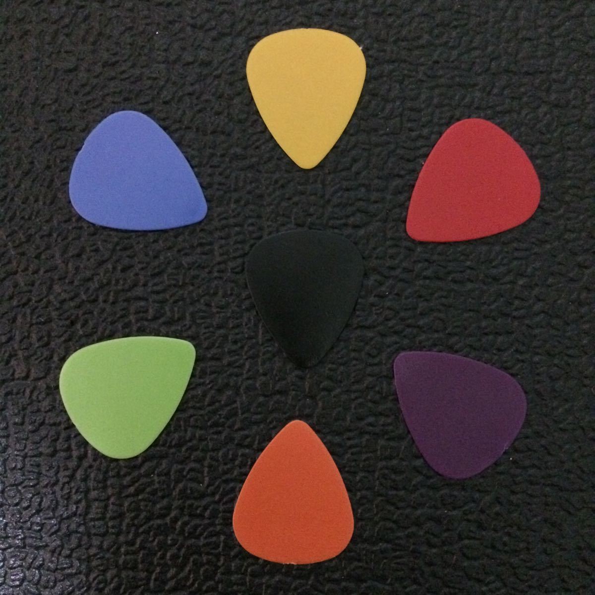 * prompt decision * new goods!! guitar pick approximately 0.58~0.86.7 pieces set *