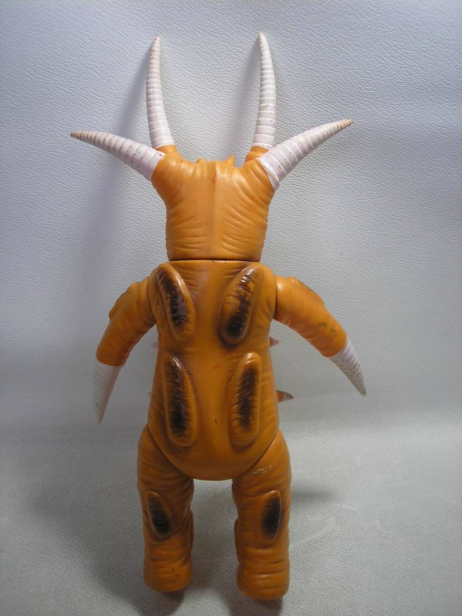 ションに ヤフオク! - ブルマァク ダークロン ミラーマン 怪獣ソフビ