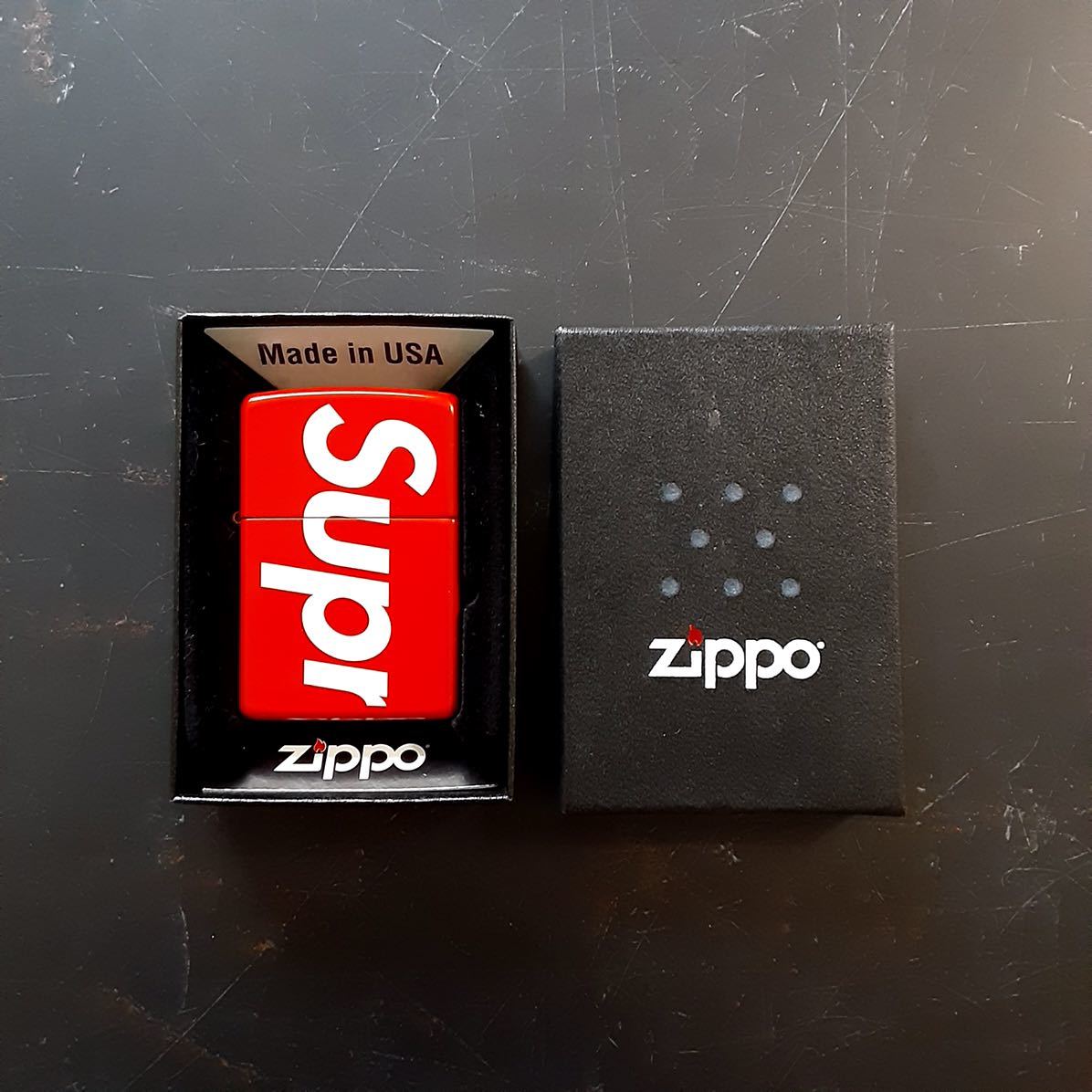 話題の人気SUPREME ZIPPO FULL LOGO RED MADE IN USA シュプリーム ジッポ アメリカ製 レッド オイルライター コレクション、趣味 楽器、手芸、コレクション¥13,932-www.firefreeze.com 話題の人気SUPREME ZIPPO FULL LOGO RED MADE IN USA シュプリーム ジッポ アメリカ製 レッド オイルライター コレクション、趣味 楽器、手芸、コレクション¥13,932-www.firefreeze.com