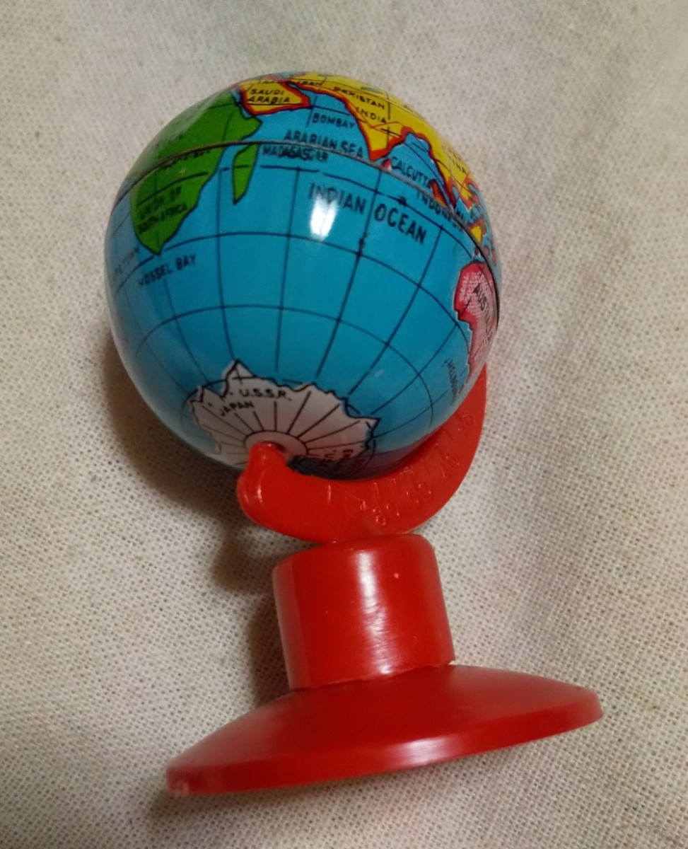 昭和レトロ  おもちゃ五点セット まとめ 赤電話 貯金箱 秤 地球儀 ペコちゃん