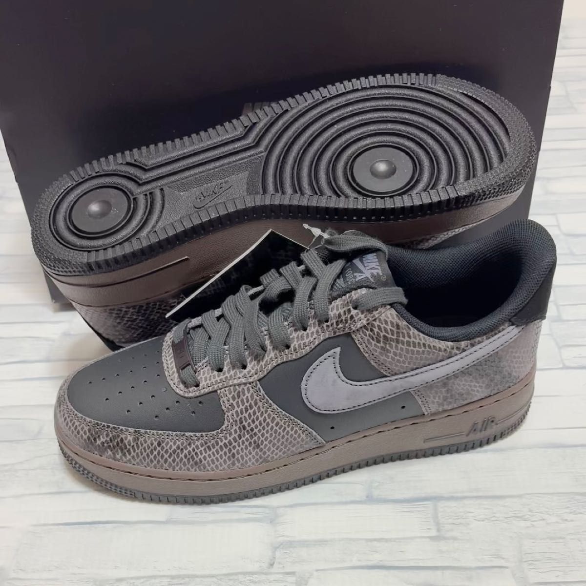 NIKE AIR FORCE 1 ‘07 LV8 "SNAKESKIN" ナイキ エアフォース1 "スネークスキン" ヘビ柄