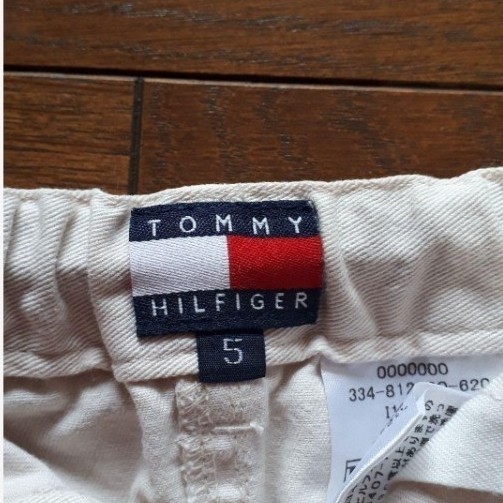 TOMMY HILFIGERスカート