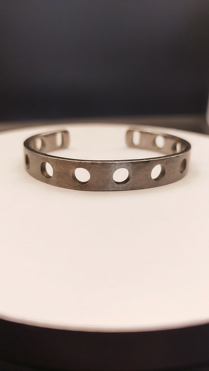 E-NO'S◎イーノス◎バングル◎silver925◎ブレスレット◎高品質 良品 シルバー925 丸 サークル 叩き タタキ