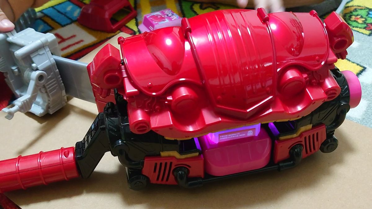 仮面ライダーガヴ DX変身ベルト&ゴチゾウホルダーセット