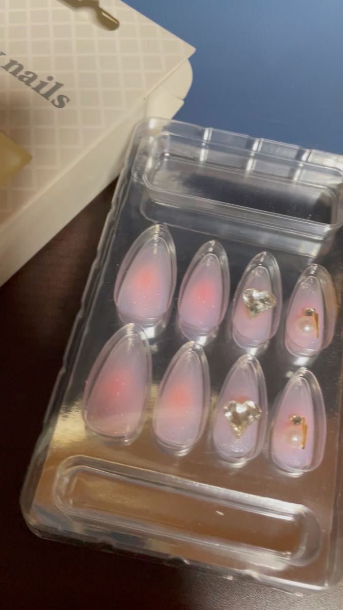 easy nails ネイルチップ ピンク グラデーション 24枚入り 未使用