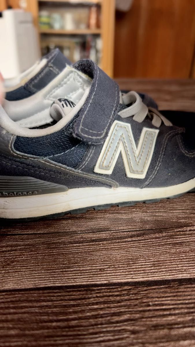new balance 996 キッズスニーカー ネイビー