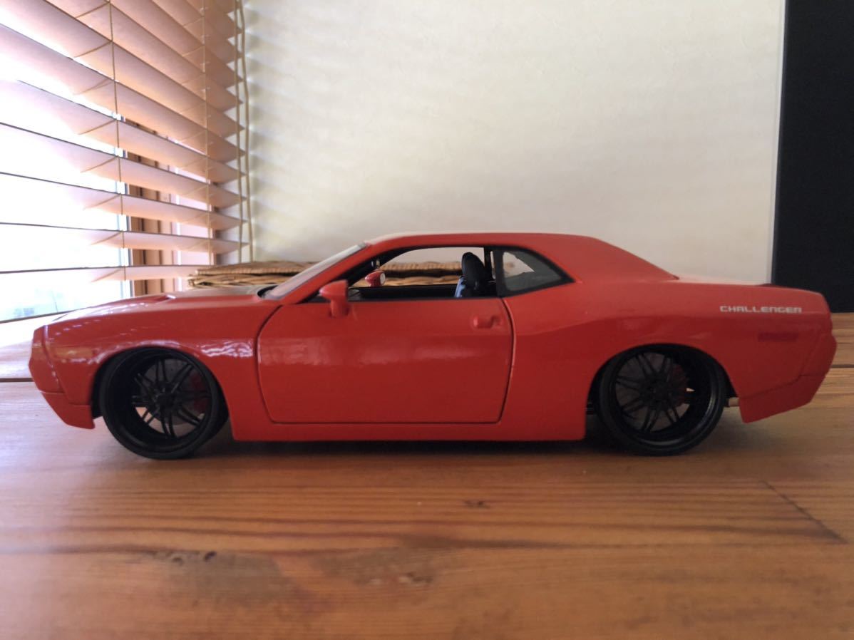 1/18 Maisto Dodge Challenger カスタム_画像3