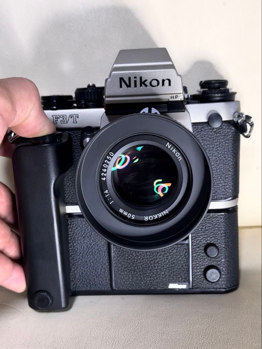 Nikon F3/Tチタンシルバー+MD-4+NIKKOR 50mm 1:1.4