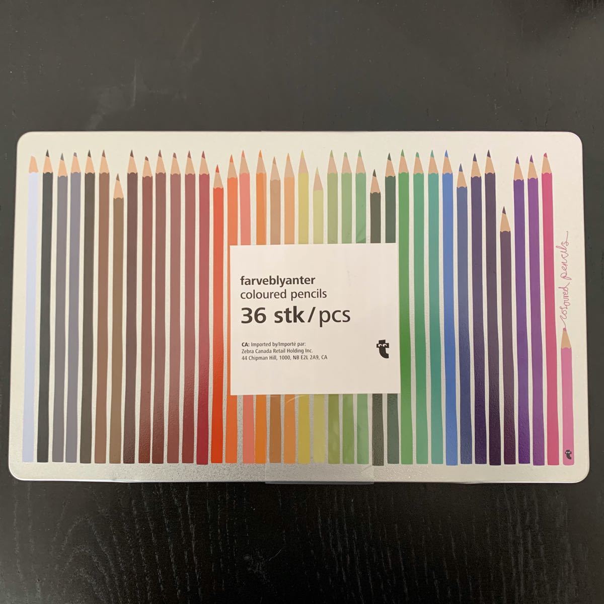 新品未使用　色鉛筆　12色　フライングタイガー　携帯　鉛筆削り付き　ミニ色鉛筆