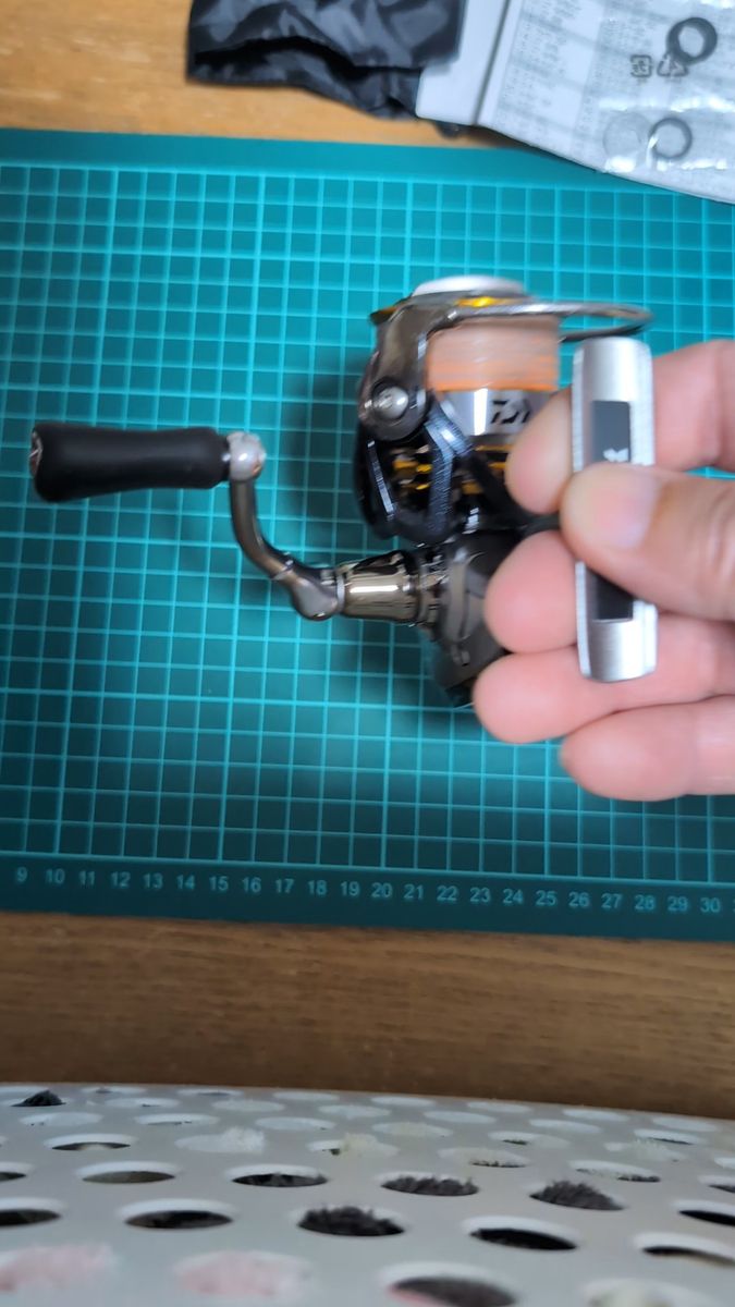 ダイワ EMMS 2506 スピニングリール