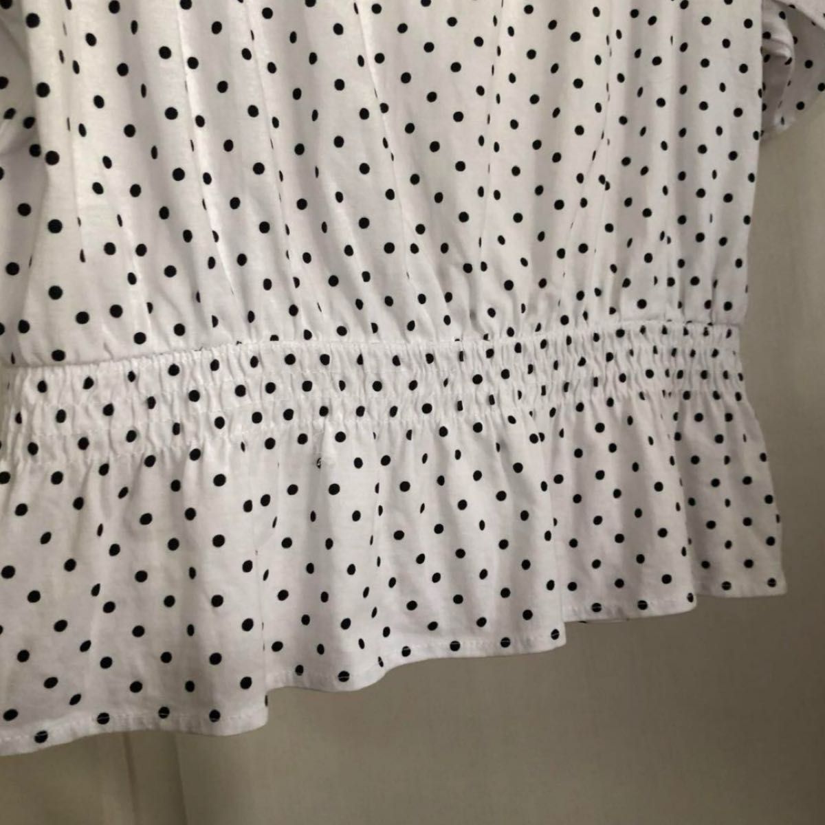 袖が透けてるレースのチュニック☆えり・そで・すそフリル白黒ドット柄トップス☆150☆2点まとめて