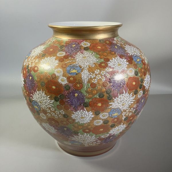 値引 薩摩 I2-134 九谷焼 花器 飾り壺 金彩色絵花詰紋大花瓶 幸仙窯 その他