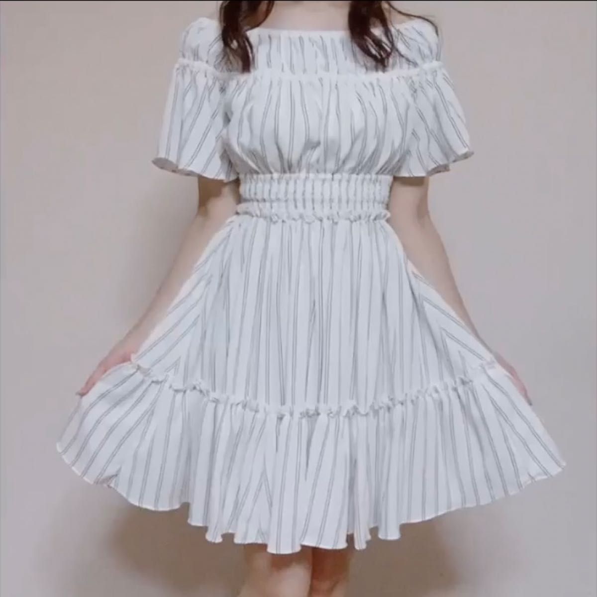 スナイデル オフショルギャザースリーブワンピース 定価16,500円