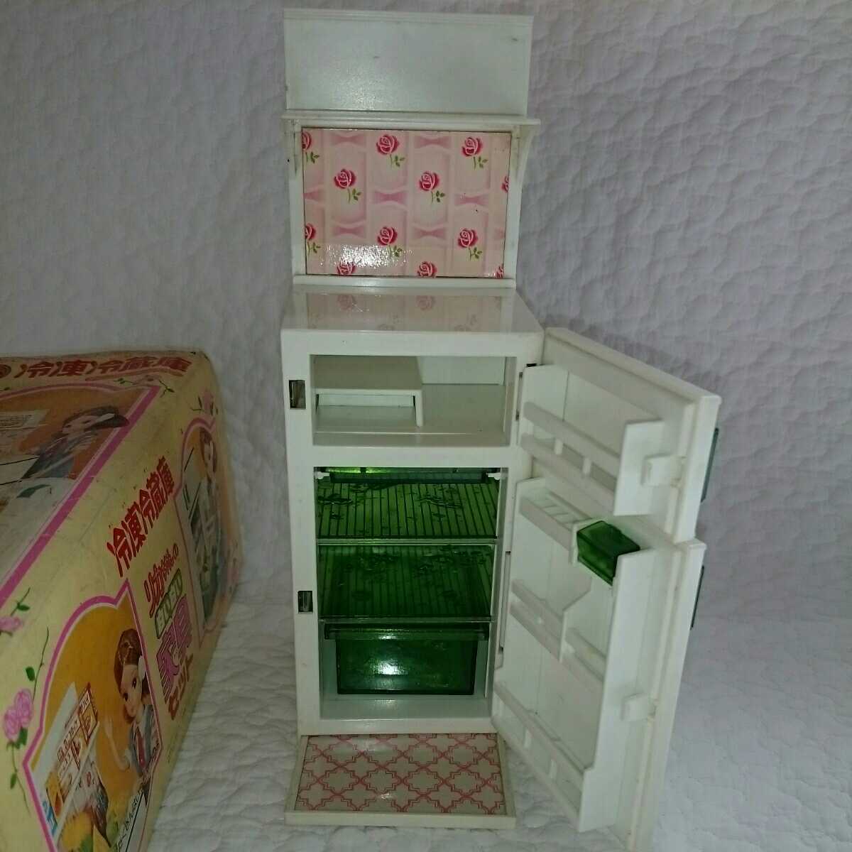 ヤフオク 昭和レトロ だっこちゃんマークのタカラ りかち