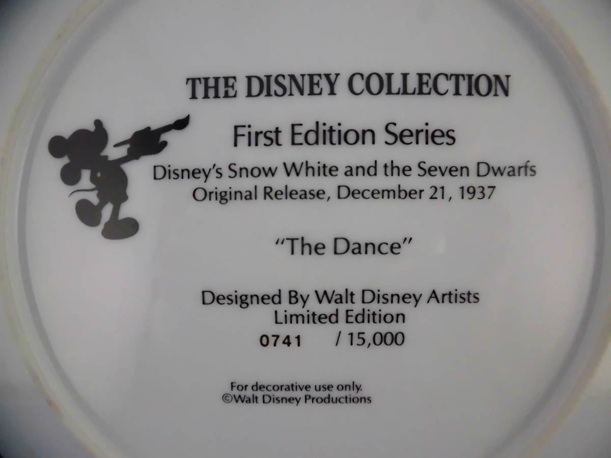 Paypayフリマ The Disney Collection ディズニー白雪姫と7人の小人 絵皿 Paypayフリマ The Disney Collection ディズニー白雪姫と7人の小人 絵皿