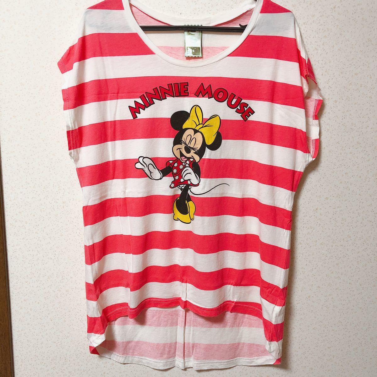 Paypayフリマ 美品 ミニーちゃん おそろ 双子コーデ Tシャツ 着丈約81cm フリーサイズ Paypayフリマ 美品 ミニーちゃん おそろ 双子コーデ Tシャツ 着丈約81cm フリーサイズ