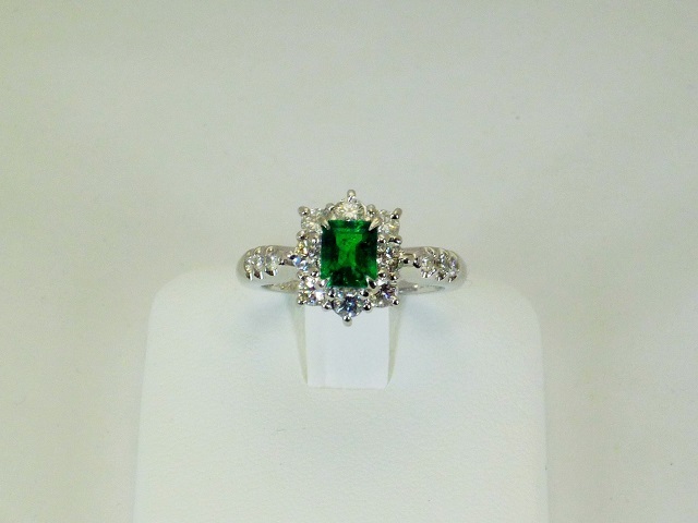 Pt emerald ring 0.657ct * judgement document attaching * high class * new goods 