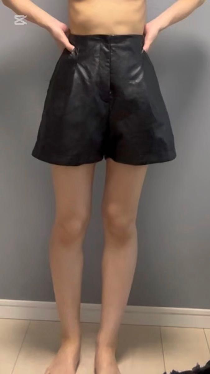 ショートパンツ パンツ光沢