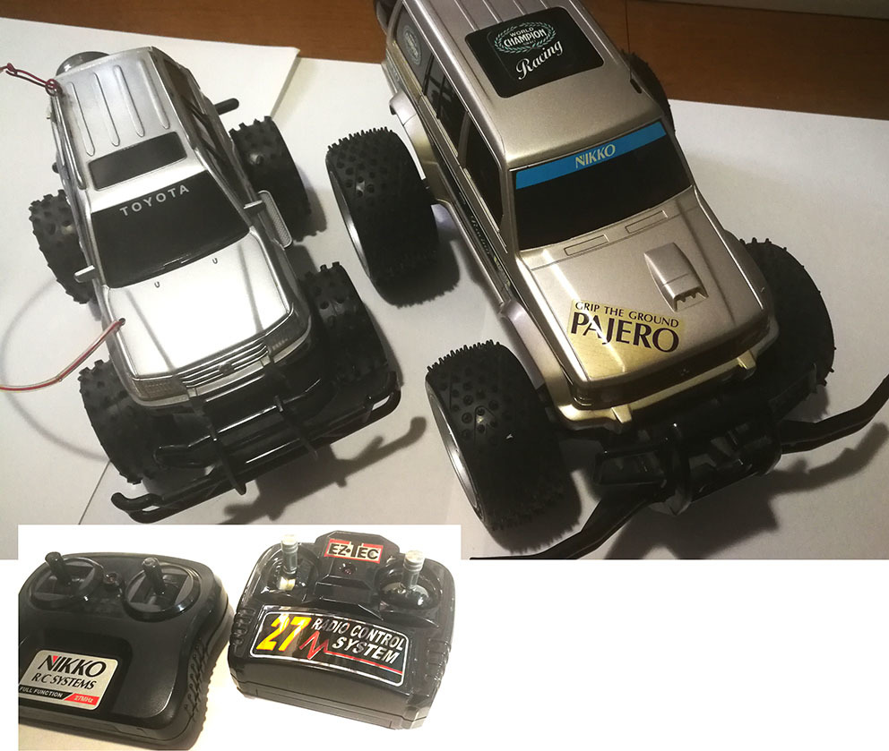  радиоконтроллер 2 шт. | Mitsubishi : Pajero * Toyota : раунд Cruiser б/у | Junk . зарядное устройство (NIKKO) 002