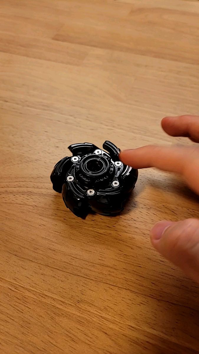 金属製 展開型ハンドスピナー シェル ブラック フィジェットトイ