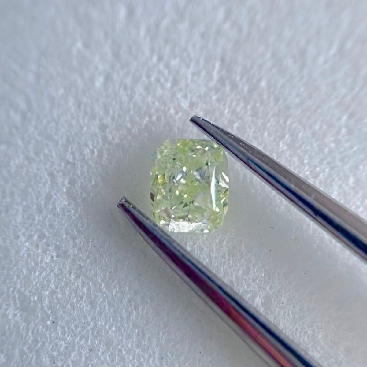 0.203ct VS-1 天然グリーンダイヤモンドルース FLYG中央宝石研究所