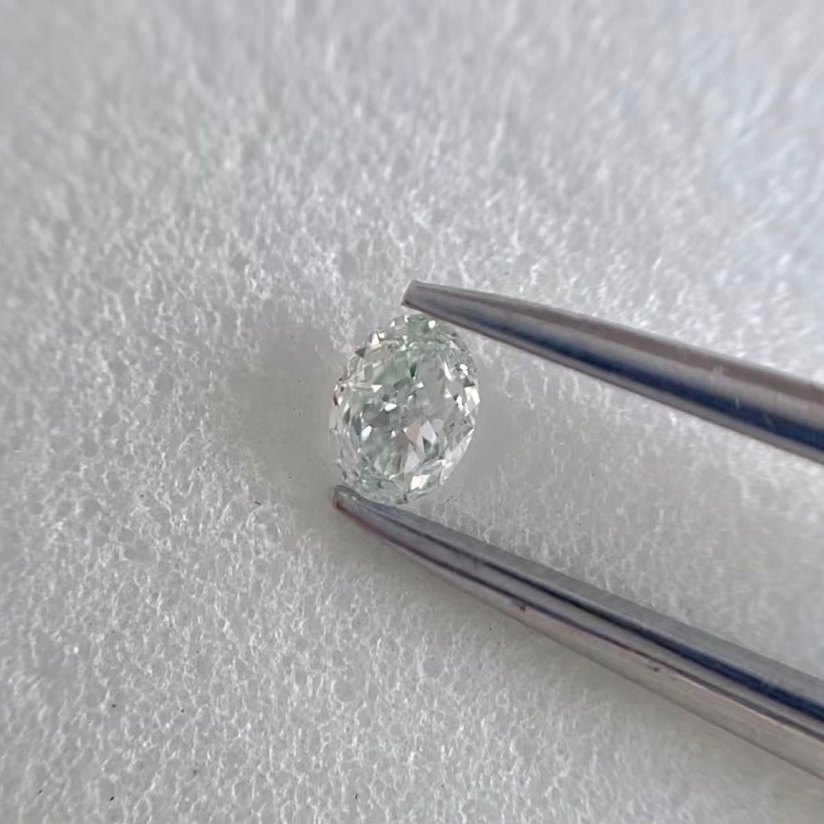 0.098ct VS-1天然グリーンダイヤモンドルース LIGHT GREEN