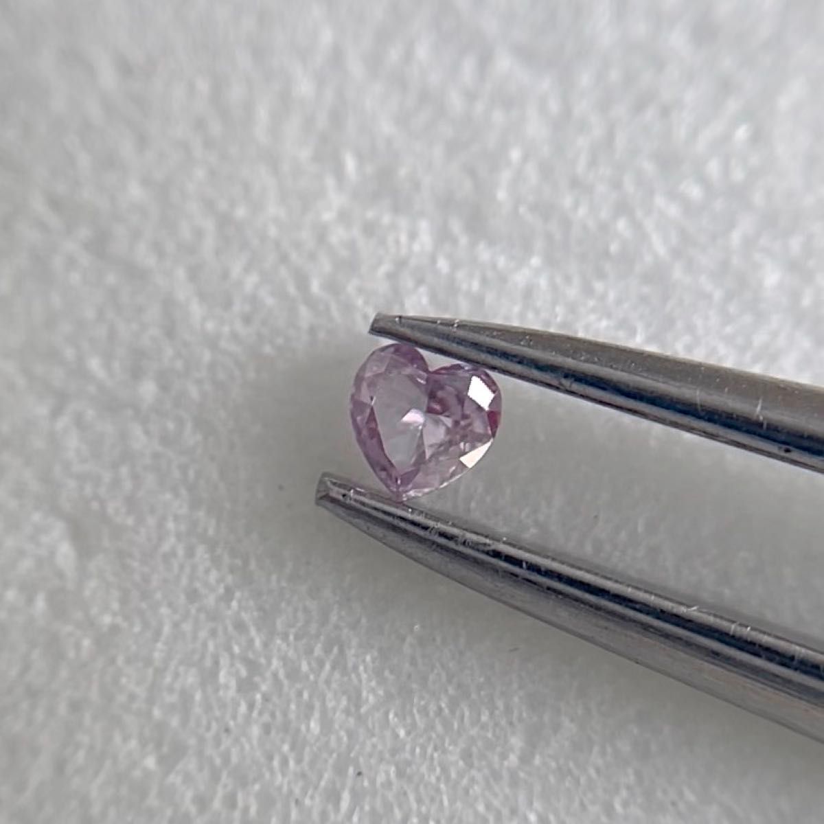 0.037ct SI-2 天然ピンクダイヤモンドルース ハートシェイプFPP
