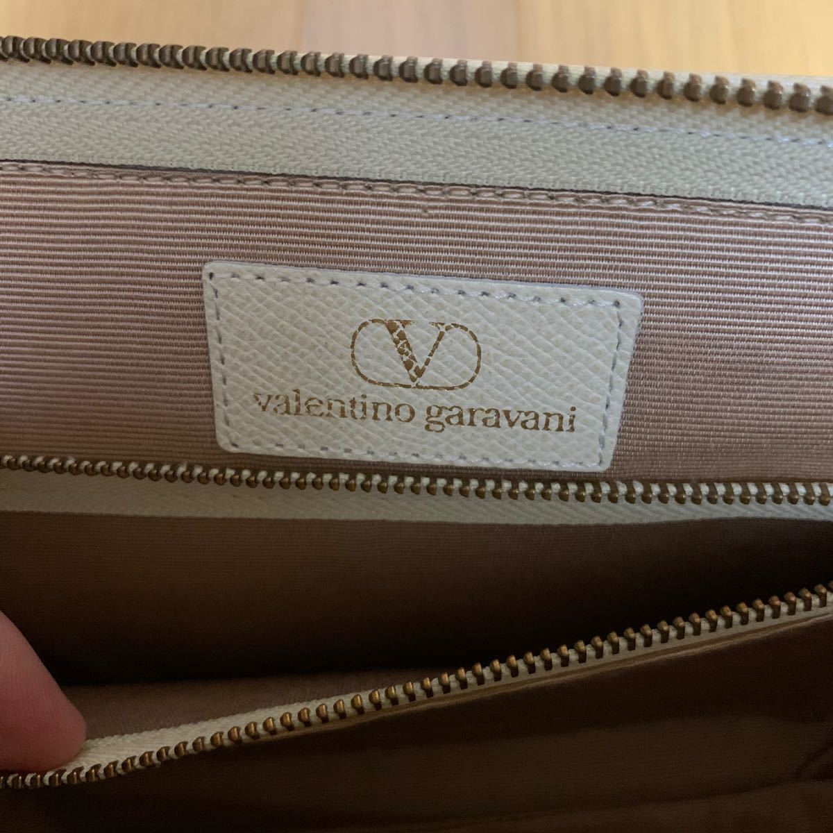 Valentino garavani セカンドバッグ/クラッチバッグ