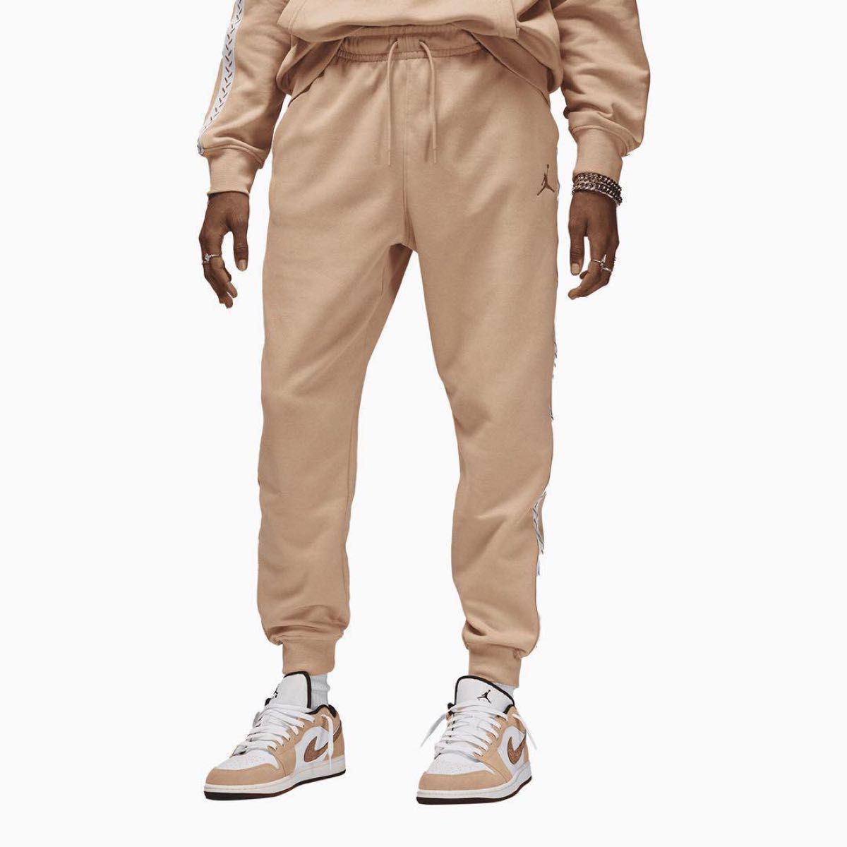 Nike ベージュ スウェットセット ナイキ ジョーダン セットアップ パーカー スウェットパンツ