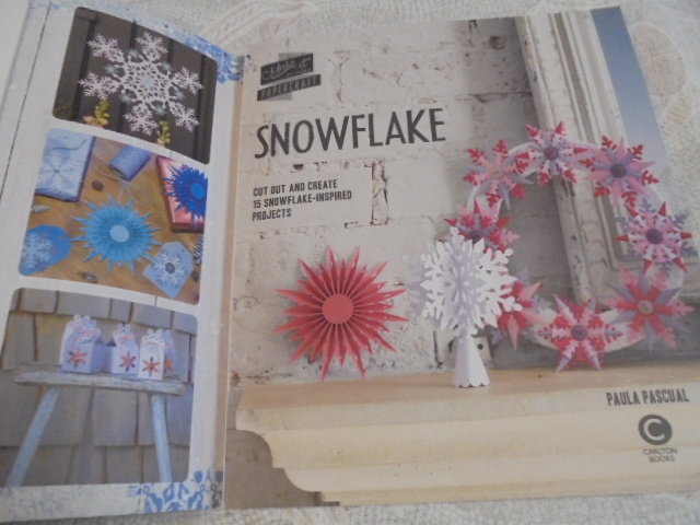 Snowflake スノーフレーク 雪の結晶 カットワーク ハンドクラフト｜PayPayフリマ