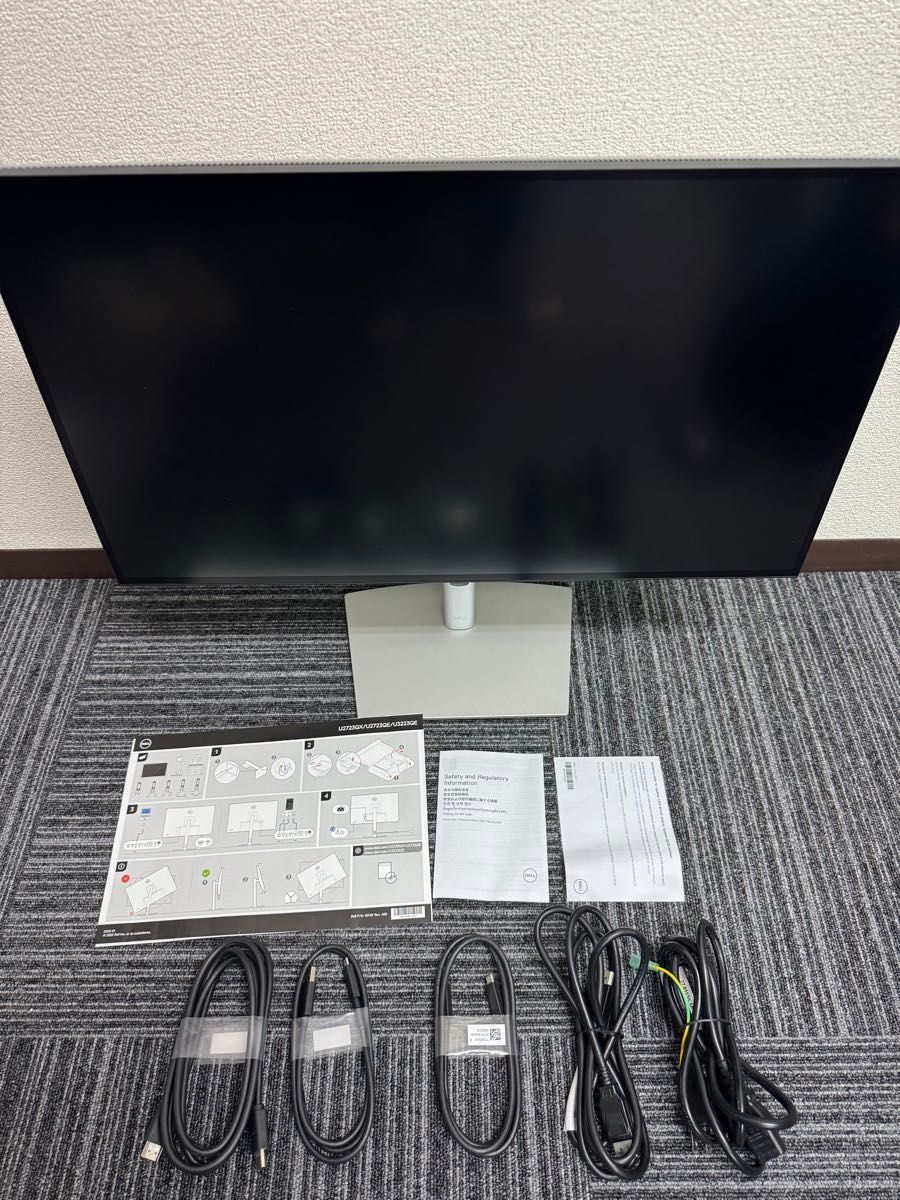 Dell U2723QX 27インチ 4K 液晶モニター 縦横回転・高さ調整 Dell U2723QX 27インチ 4K 液晶モニター 縦横回転・高さ調整