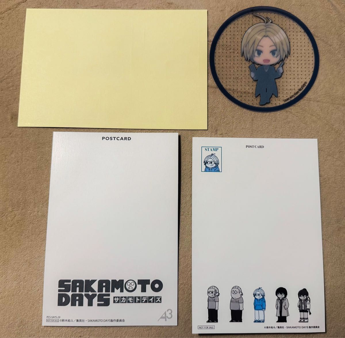 サカモトデイズ　 SAKAMOTO DAYS シン　朝倉シン　コラボカフェ、ポップアップストアの特典のポストカードとコースター