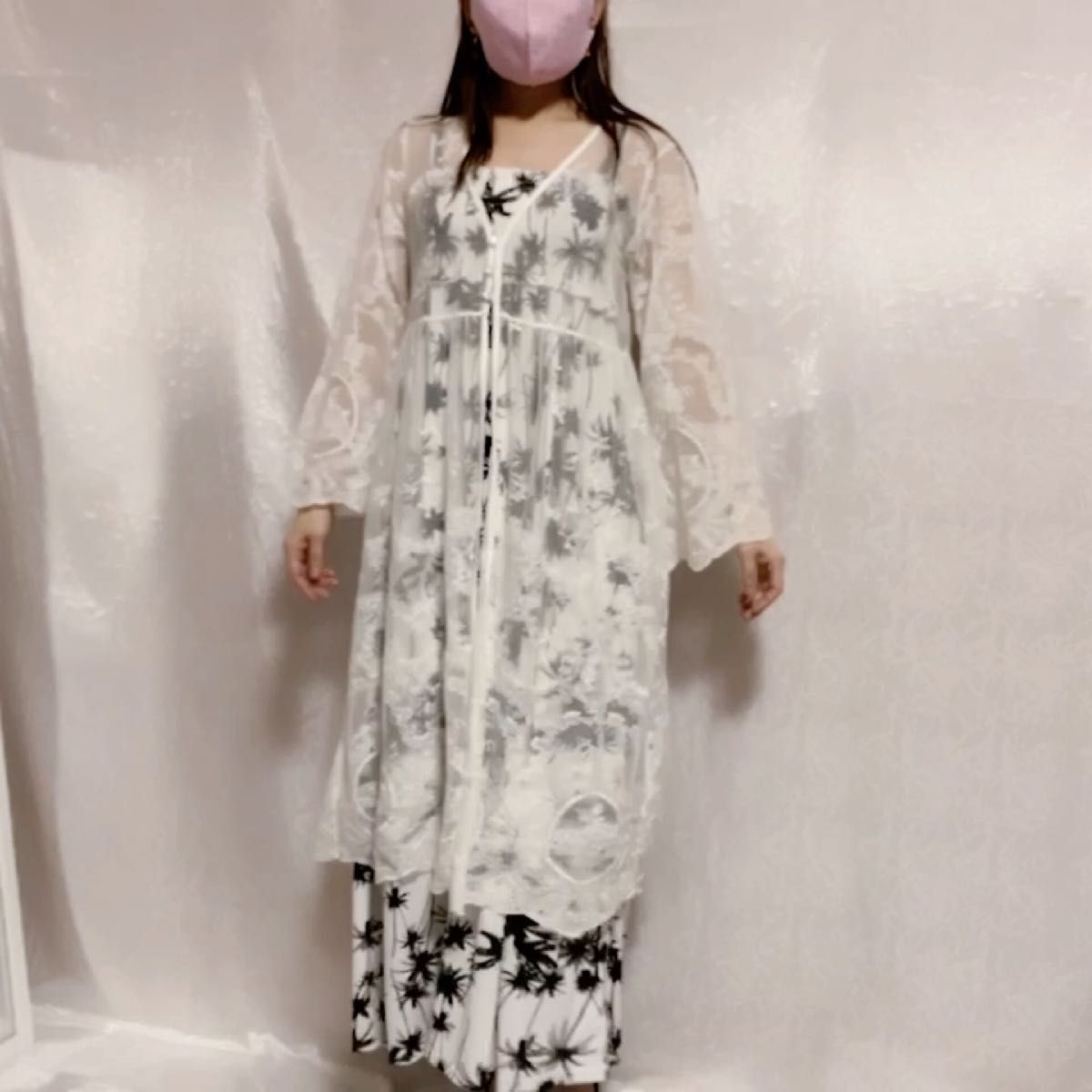 ロングワンピに◎ COLZA 透け感 総レース ロングレースカーディガン M-L 長袖 ロング Vネック