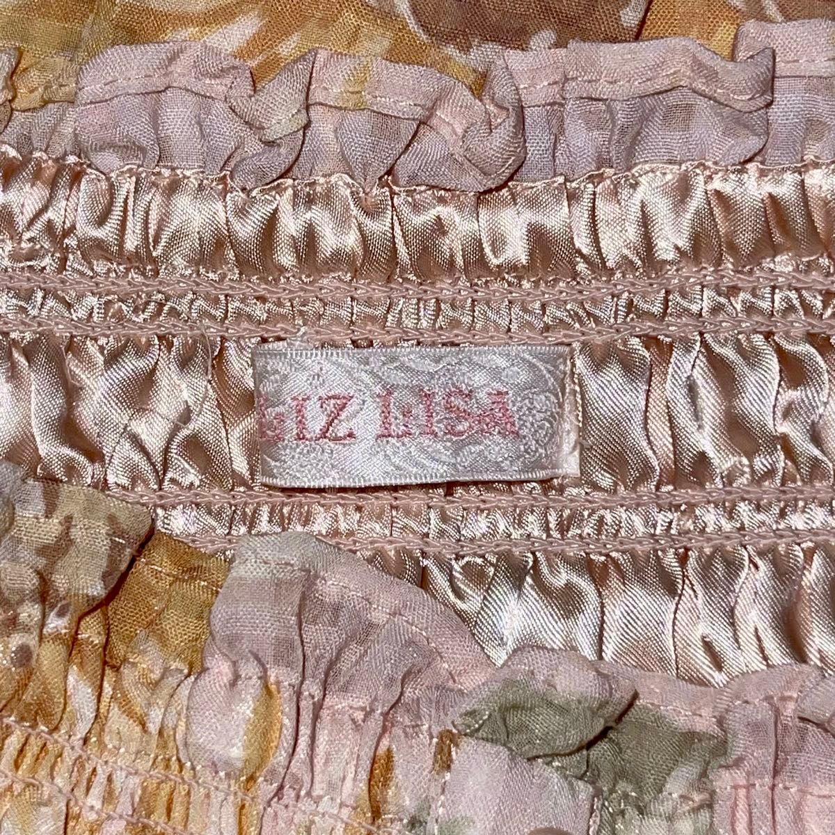 LIZ LISA ひまわり柄オフショルワンピース 薄ピンク 極美品】LIZLISA ひまわり柄オフショルダーシャーリング