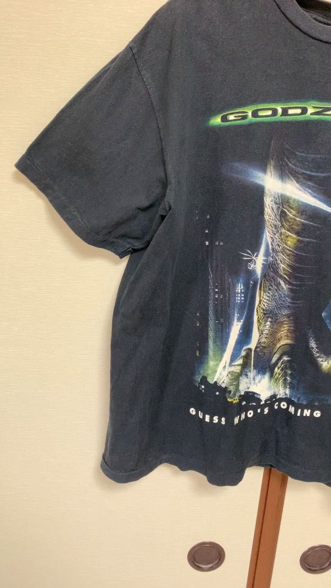 ヴィンテージゴジラTシャツムービーフリー