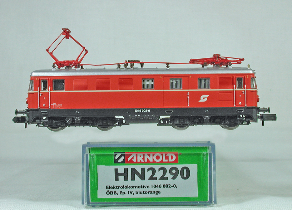 ARNOLD #HN2290 ＯｅＢＢ（オーストリィー国鉄） １０４６型電気機関車 初期型　（ブラッドオレンジ）_画像1