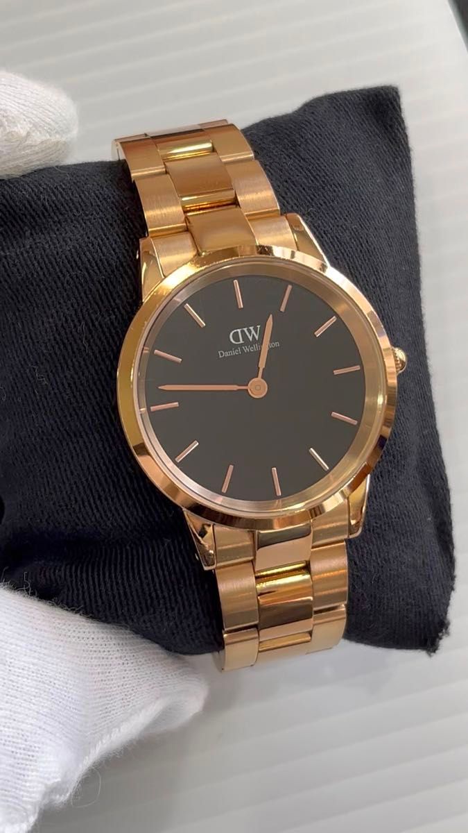 Daniel Wellington 腕時計 Iconic Link