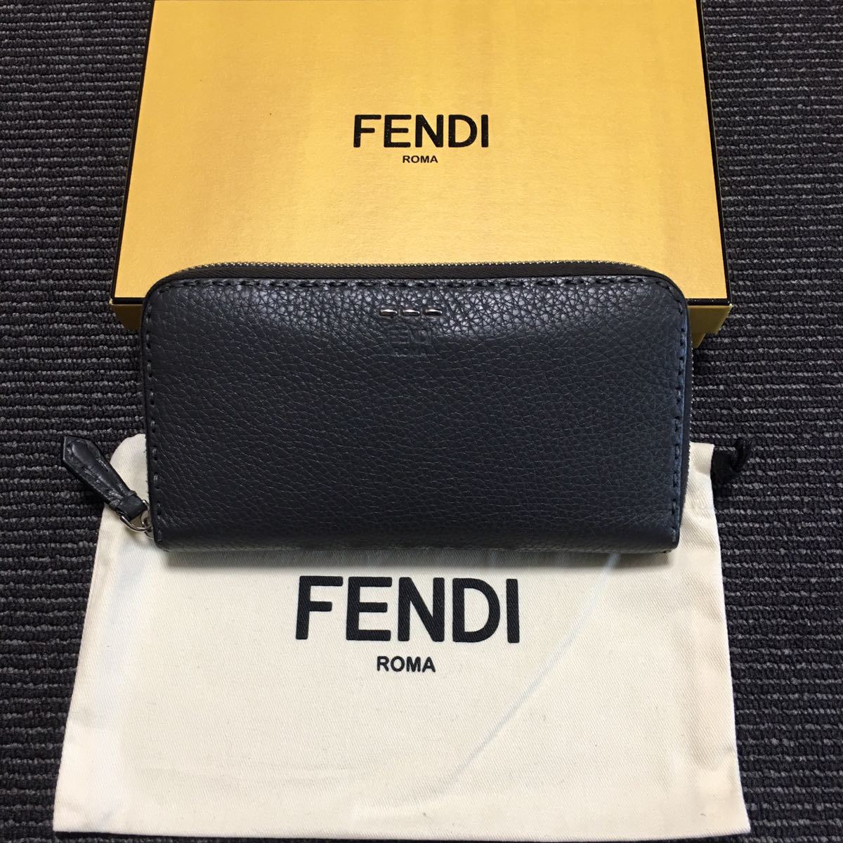 【フェンディ】本物 FENDI 長財布 セレリア グレー レザー 7M0210 ラウンドファスナー メンズ レディース 伊製 定価8.6万↑ 箱有 送料520円