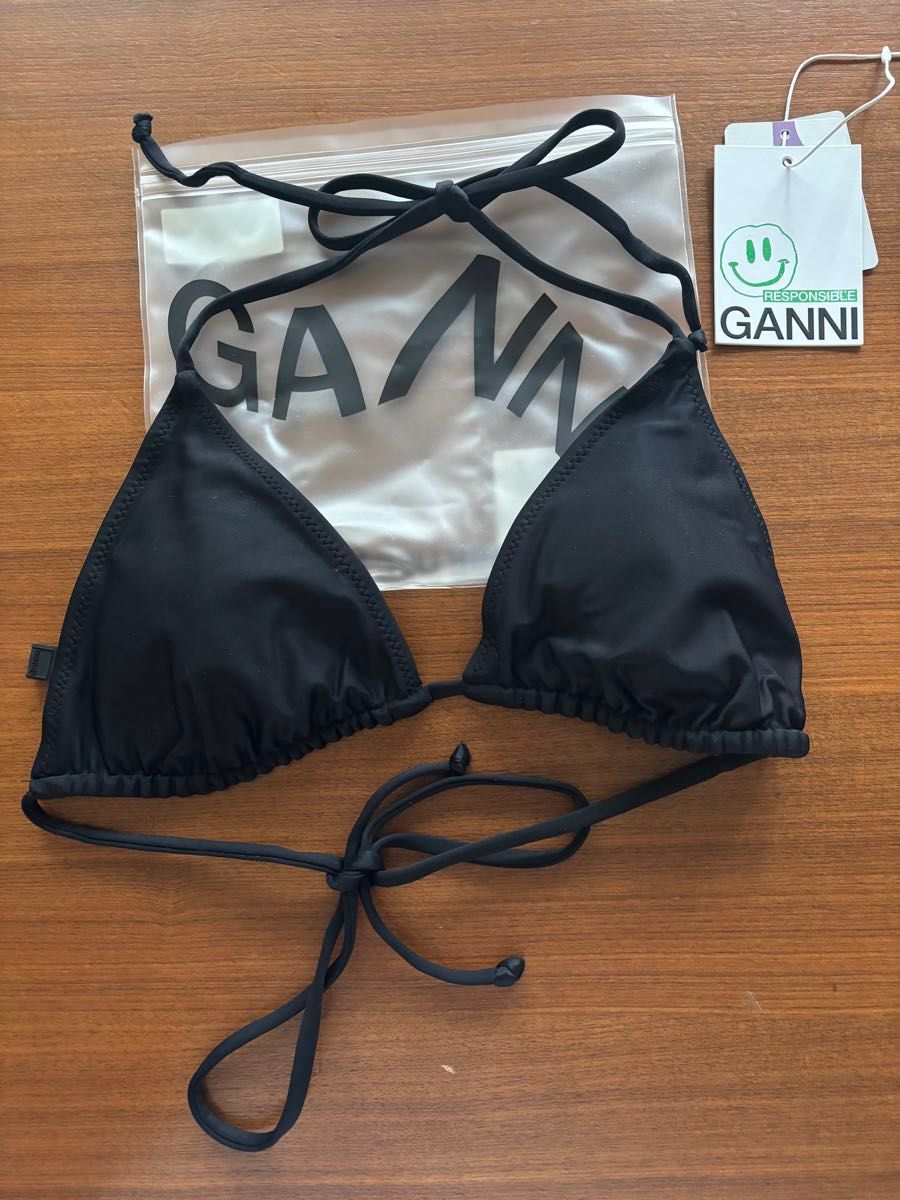 【送料込】GANNI_トライアングルビキニトップ GANNI ブラック トライアングルビキニトップ 36|Yahoo!フリマ