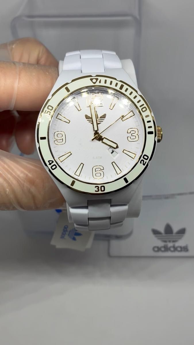 adidas アディダス クォーツ腕時計 【新品☆未使用★稼働品 】デイト 白文字盤×ゴールド ADH2687 スポーツ ウォッチ