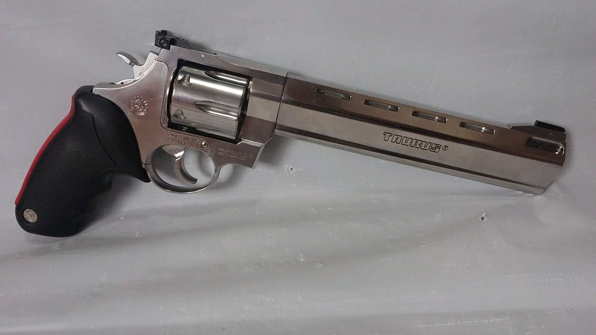 マルシン レイジングブル 8mm ガスリボルバー ホルスター付き