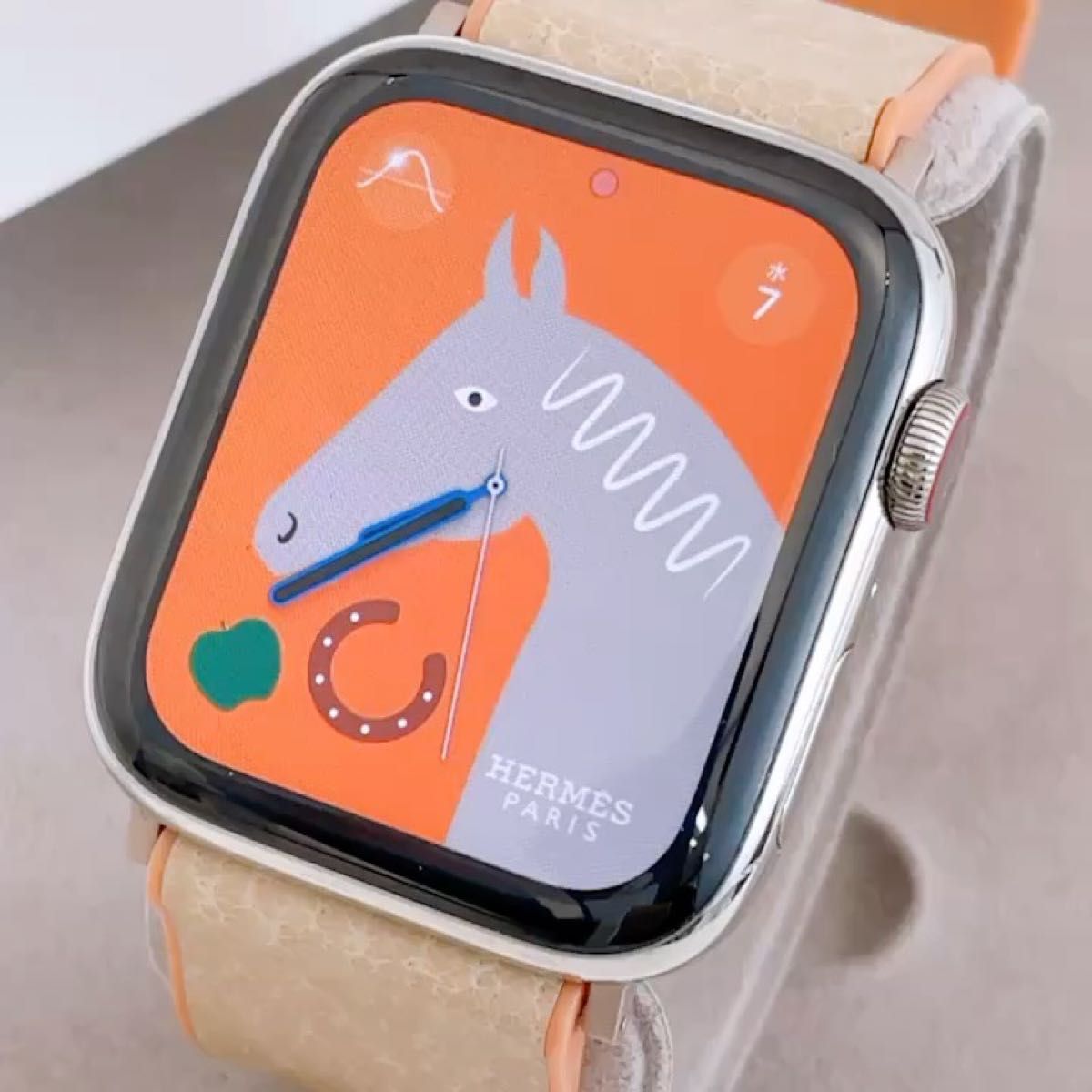 Apple Watch 本体 アップルウォッチ バッテリー 100% 4224