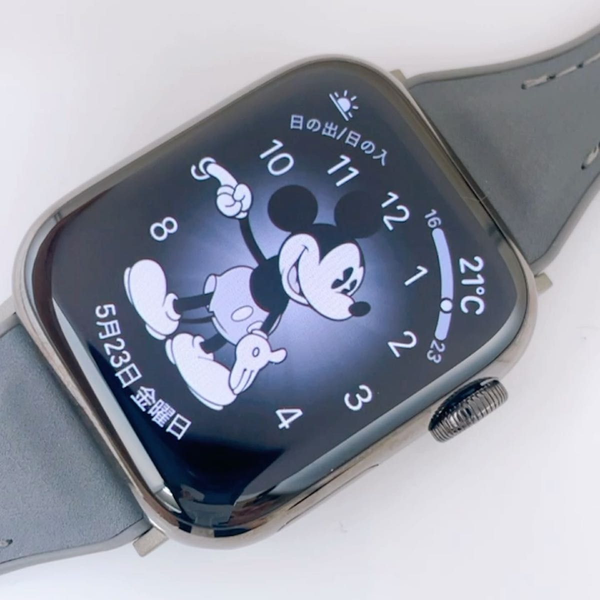 Apple Watch 本体 アップルウォッチ バッテリー 100% 711