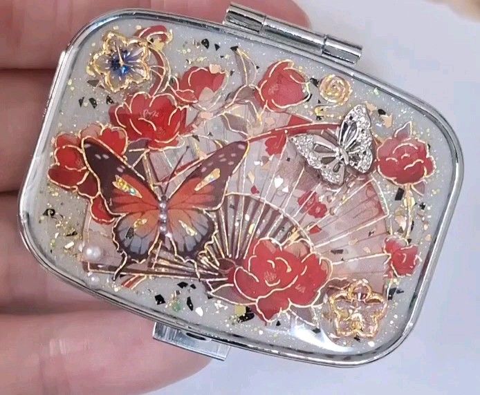*和柄* ピルケース 小物入れ ハンドメイド アクセサリーケース 《和 蝶々 フラワー 》No.129