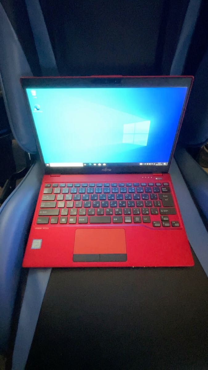 富士通 LIFEBOOK UH75 / C3R [Core i5 8265U 8GB 13.3インチ ゲーミングPC風 U939
